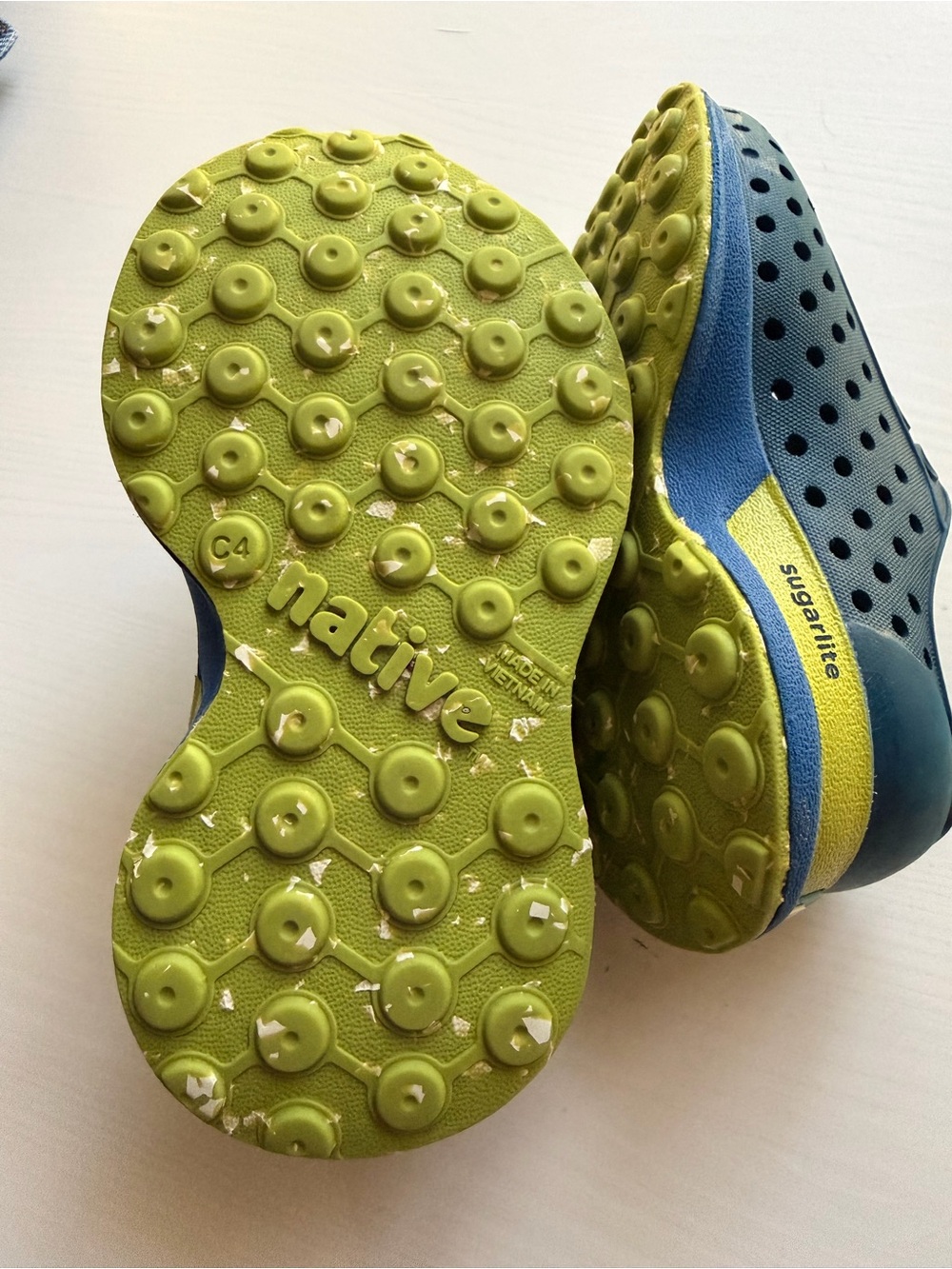 Native Kids Sugarlite Slip-On Shoes in Lime Green and Blue